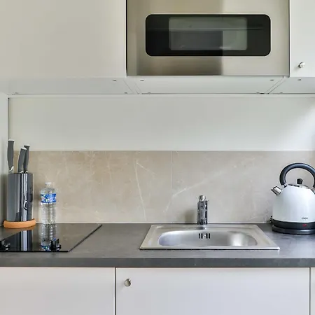 Апартаменты Cosy Studio -2P- Neuilly Sur Seine Нёйи-сюр-Сен